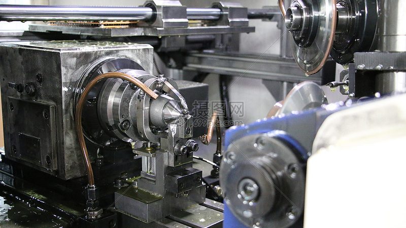摇臂钻床型号参数解析：揭秘选购关键要素